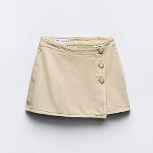 Zara Buttoned Qrap Front Denim Skort in Dand, Size XL